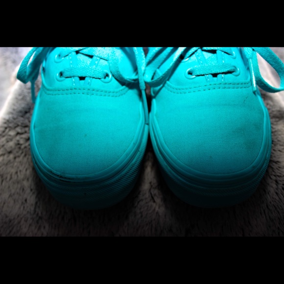Blue/Turquoise Vans - Picture 4 of 8